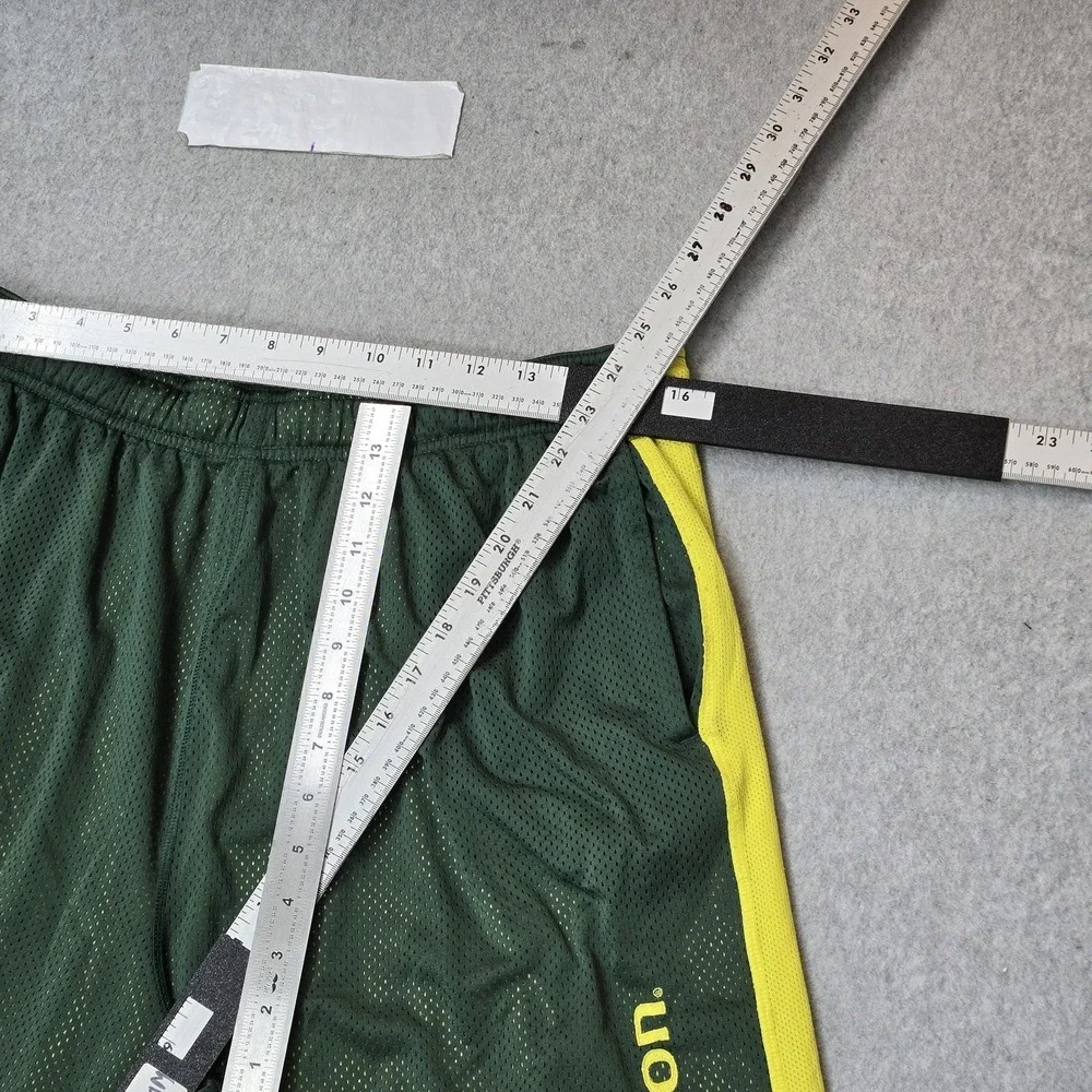 Oregon Ducks Men Activewear Shorts L Green Nike Athletic Shorts Basketball Y2K